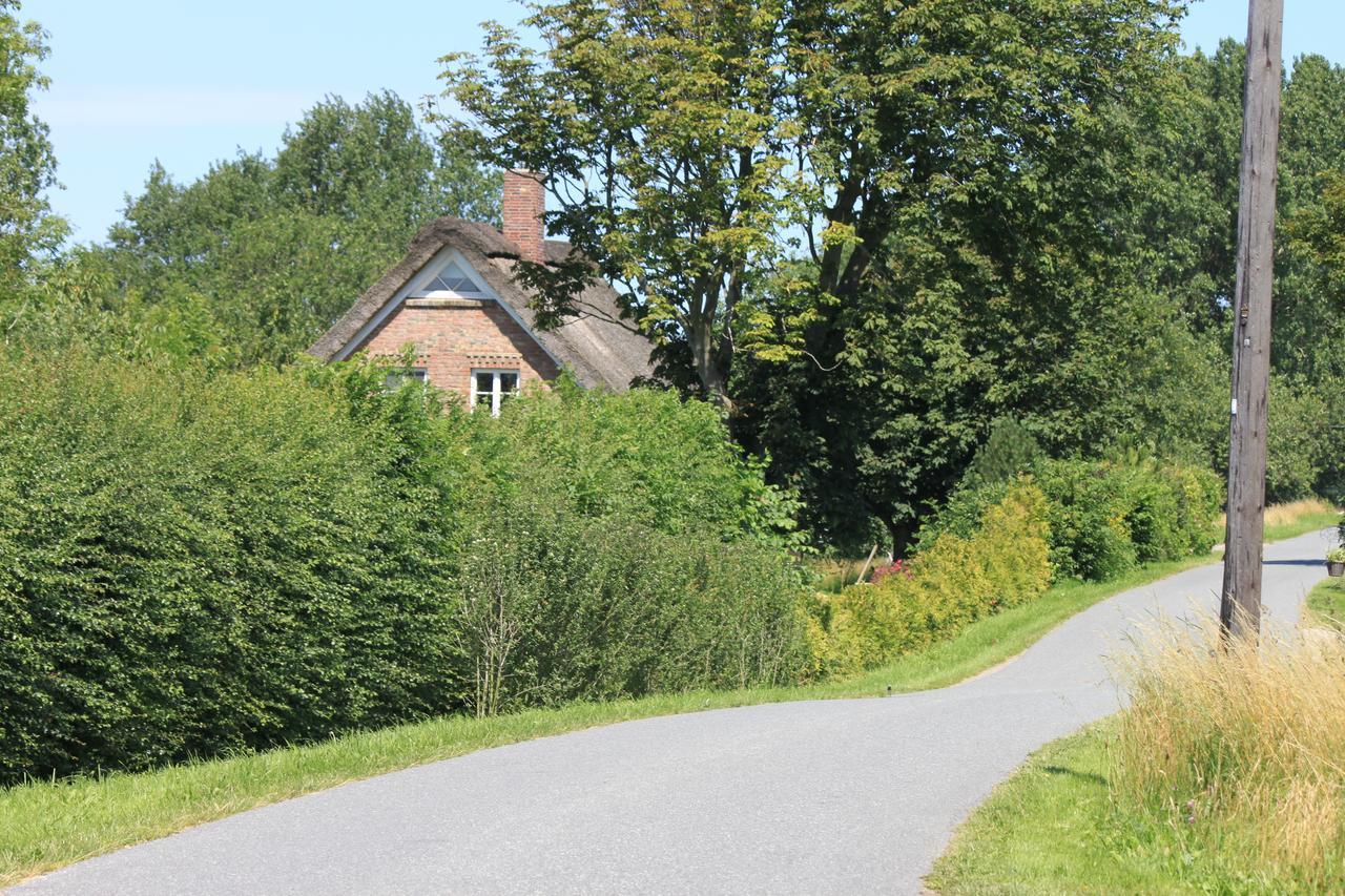 Landhaus Wremer Deel Hotel Wremen Bagian luar foto